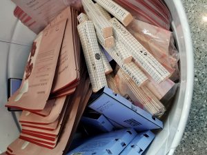 Bucket of samples passed out to Beautycon goers while in line